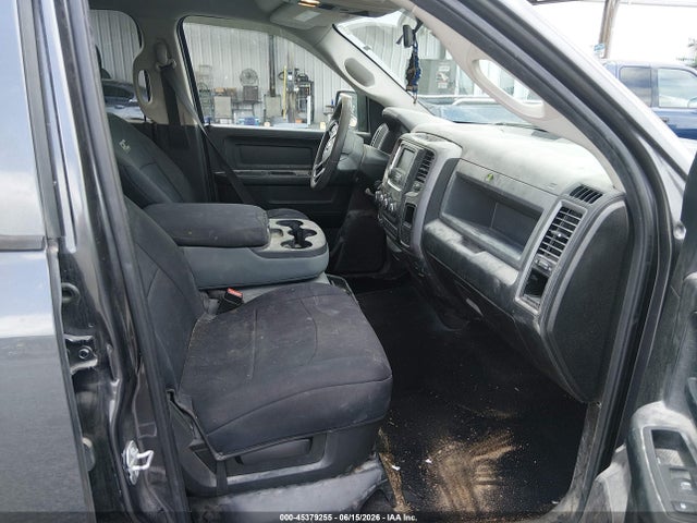 Продажа на аукционе авто 2018 Ram 1500 Tradesman  4x4 6'4 Box, vin: 1C6RR7ST7JS282325, номер лота: 45379255