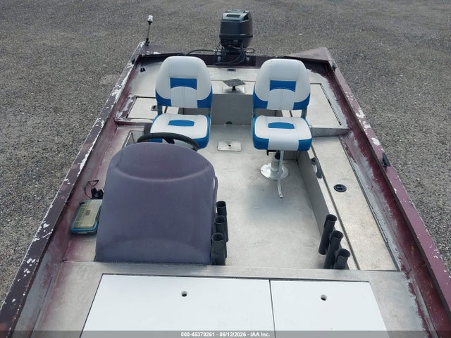 Продажа на аукционе авто 2013 Alumacraft Other, vin: ACBW4428B313, номер лота: 45379261