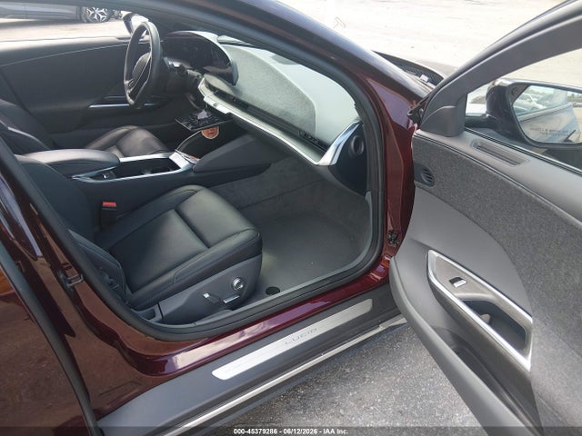 Lucid Air Pure 2023 50EA1PFA5PA007083 Image 5
