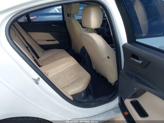 Продажа на аукционе авто 2017 Jaguar Xe 25t, vin: SAJAR4BG7HA965201, номер лота: 45379301