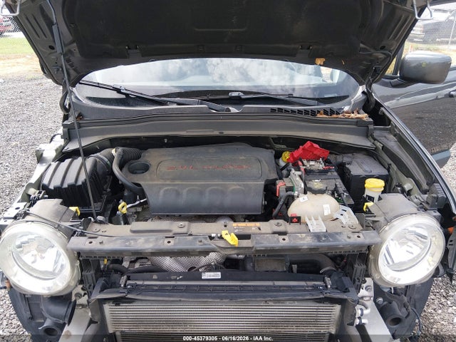 45379305 :رقم المزاد ، ZACNJABB2KPK59204 vin ، 2019 Jeep Renegade Latitude Fwd مزاد بيع