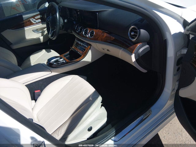 Продаж на аукціоні авто 2019 Mercedes-benz E 300 4matic, vin: WDDZF4KB7KA622979, номер лоту: 45379309