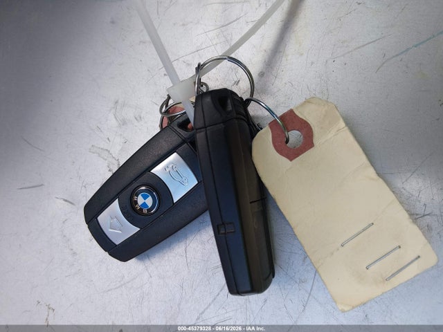 2007 Bmw 328xi მანქანა იყიდება აუქციონზე, vin: WBAVC93567KX59319, აუქციონის ნომერი: 45379328
