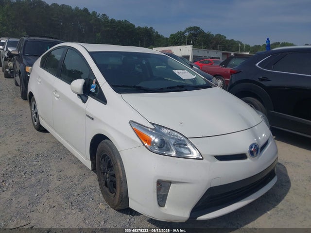 2015 Toyota Prius Two მანქანა იყიდება აუქციონზე, vin: JTDKN3DU4F1952513, აუქციონის ნომერი: 45379333