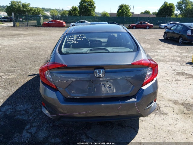 45379372 :رقم المزاد ، 19XFC2F52HE220498 vin ، 2017 Honda Civic Lx مزاد بيع