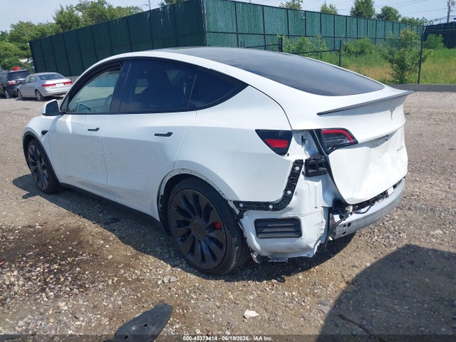 2025 Tesla Model Y Performance Dual Motor All-wheel Drive მანქანა იყიდება აუქციონზე, vin: 7SAYGDEF4SF298501, აუქციონის ნომერი: 45379414