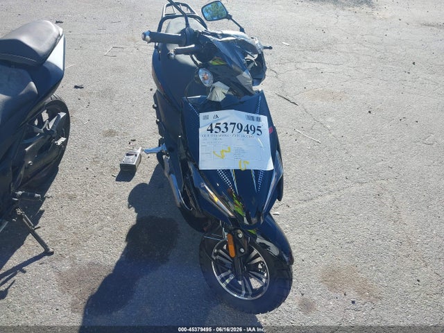 Продажа на аукционе авто 2026 Zhilong St 150, vin: HZ2TBCNFXT1410102, номер лота: 45379495