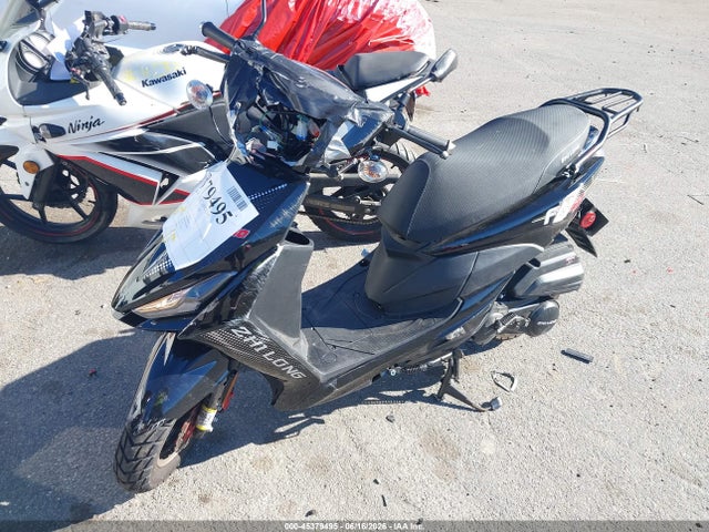 Продажа на аукционе авто 2026 Zhilong St 150, vin: HZ2TBCNFXT1410102, номер лота: 45379495