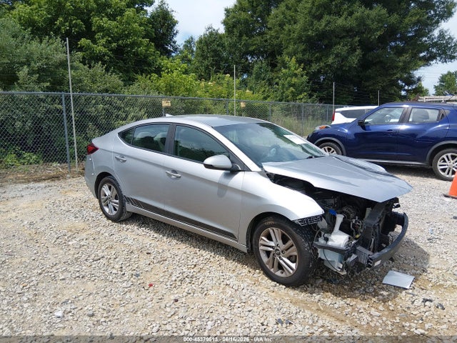 2020 Hyundai Elantra Sel მანქანა იყიდება აუქციონზე, vin: 5NPD84LF0LH553739, აუქციონის ნომერი: 45379513