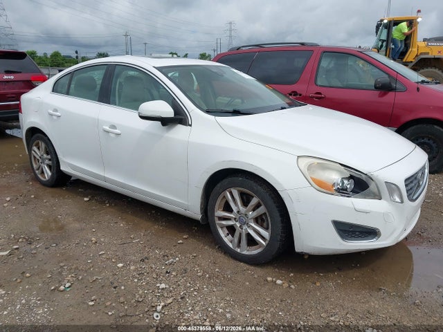 45379558 :رقم المزاد ، YV1612FS8D1216314 vin ، 2013 Volvo S60 T5 مزاد بيع