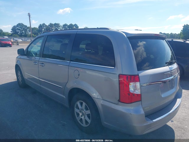2013 Chrysler Town & Country Touring მანქანა იყიდება აუქციონზე, vin: 2C4RC1BG8DR637860, აუქციონის ნომერი: 45379595