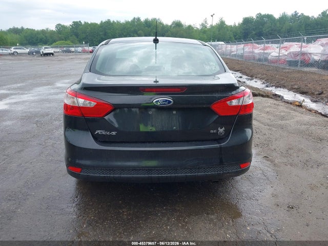 45379657 :رقم المزاد ، 1FADP3F2XEL415698 vin ، 2014 Ford Focus Se مزاد بيع