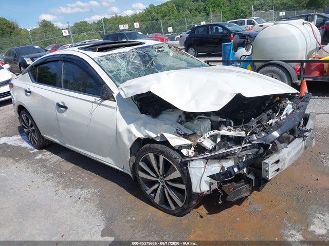 45379666 :رقم المزاد ، 1N4BL4CW2LC272159 vin ، 2020 Nissan Altima Sr Intelligent Awd مزاد بيع