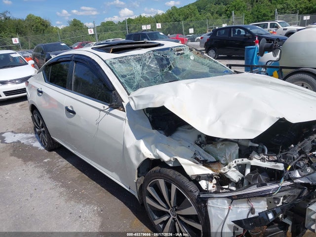 45379666 :رقم المزاد ، 1N4BL4CW2LC272159 vin ، 2020 Nissan Altima Sr Intelligent Awd مزاد بيع