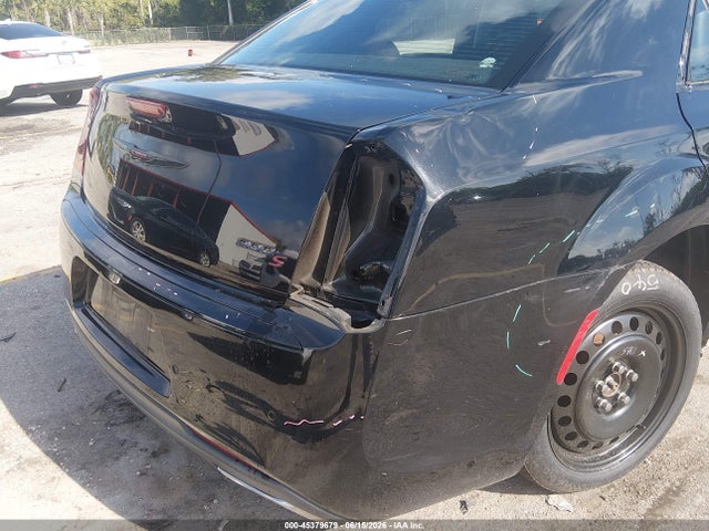Продажа на аукционе авто 2021 Chrysler 300 300s, vin: 2C3CCABGXMH545648, номер лота: 45379679