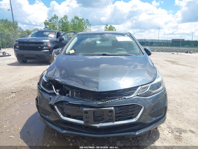Продаж на аукціоні авто 2018 Chevrolet Cruze Lt Auto, vin: 1G1BE5SM1J7112055, номер лоту: 45379689