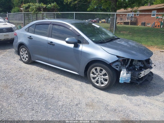 45379701 :رقم المزاد ، JTDEPMAE5MJ174293 vin ، 2021 Toyota Corolla Le مزاد بيع