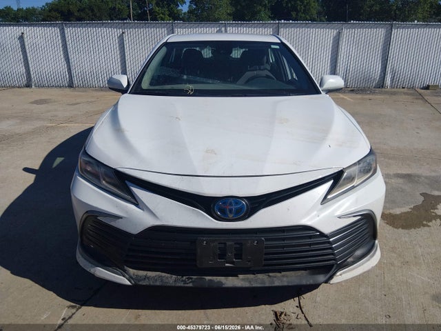 Продаж на аукціоні авто 2021 Toyota Camry Le Hybrid, vin: 4T1C31AK8MU569358, номер лоту: 45379723