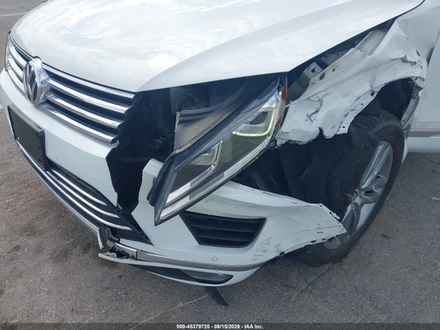 WVGEF9BPXFD005142 Volkswagen Touareg V6 Lux