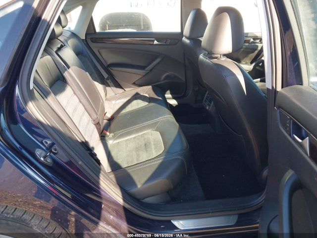2014 Volkswagen Passat 2.0l Tdi Sel Premium მანქანა იყიდება აუქციონზე, vin: 1VWCN7A3XEC013857, აუქციონის ნომერი: 45379769