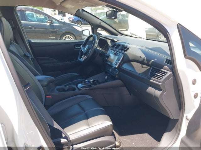1N4AZ1CP9JC300568 Nissan Leaf Sl