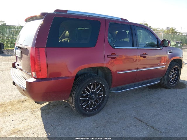 45379821 :رقم المزاد ، 1GYFK63818R136079 vin ، 2008 Cadillac Escalade Standard مزاد بيع