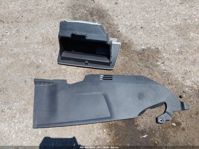 2011 Chevrolet Equinox Lt W/1lt მანქანა იყიდება აუქციონზე, vin: 2CNFLEEC4B6251417, აუქციონის ნომერი: 45379855