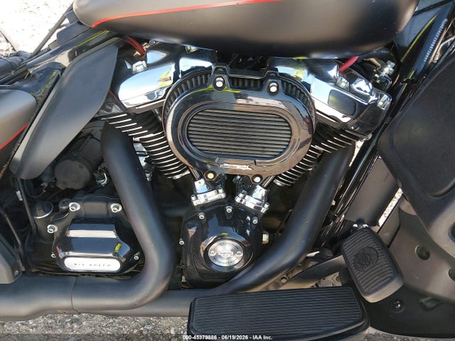 45379886 :رقم المزاد ، 1HD1KEF1XKB673654 vin ، 2019 Harley-davidson Flhtk مزاد بيع