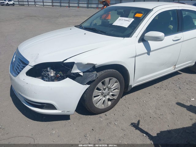 2012 Chrysler 200 Lx მანქანა იყიდება აუქციონზე, vin: 1C3CCBAB8CN292461, აუქციონის ნომერი: 45379992