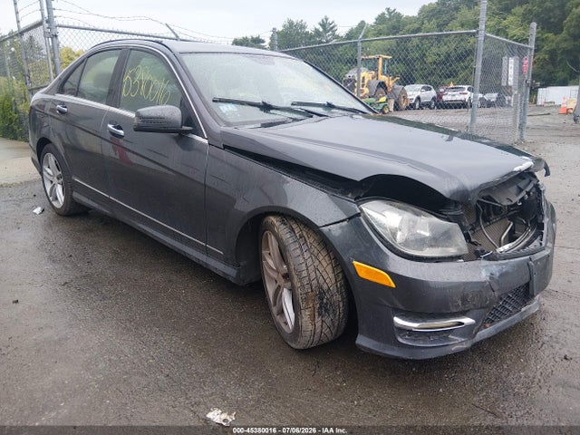 Aukcja sprzedaży 2013 Mercedes-benz C 300 Sport 4matic, vin: WDDGF8AB6DR252306, numer aukcji: 45380016