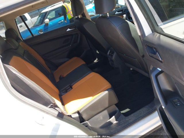 Aukcja sprzedaży 2018 Volkswagen Tiguan 2.0t Se/2.0t Sel, vin: 3VV2B7AXXJM173502, numer aukcji: 45380027