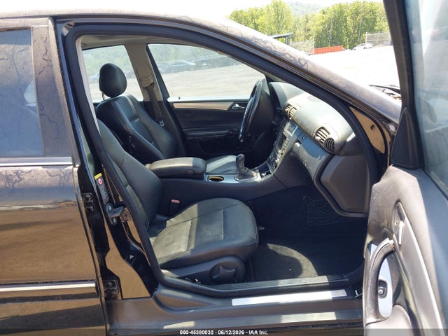 Продажа на аукционе авто 2005 Mercedes-benz C 230 Kompressor Sport, vin: WDBRF40J15A654298, номер лота: 45380030