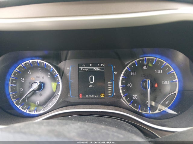 45380118 :رقم المزاد ، 2C4RC1DG0HR507994 vin ، 2017 Chrysler Pacifica Touring مزاد بيع