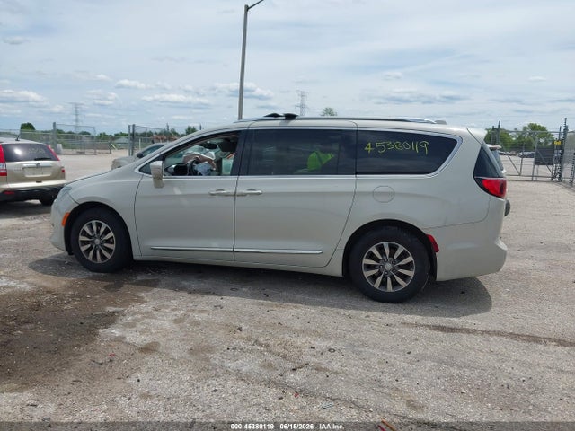 Aukcja sprzedaży 2019 Chrysler Pacifica Touring L Plus, vin: 2C4RC1EG7KR673659, numer aukcji: 45380119
