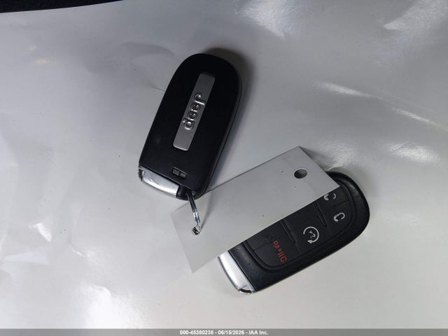 Jeep Cherokee Limited 2015 1C4PJLDB9FW765867 Image 11