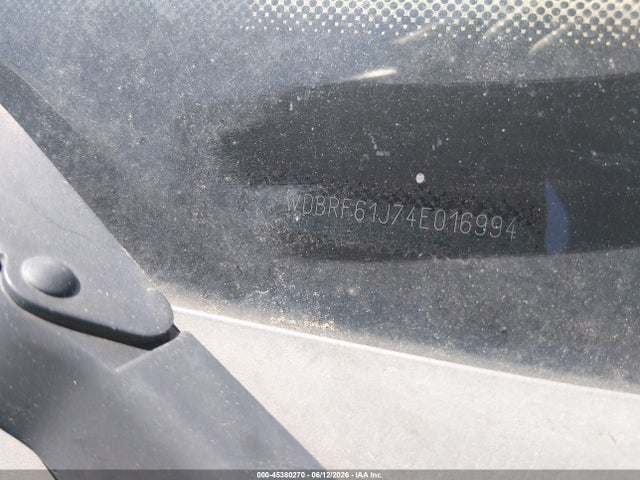 2004 Mercedes-benz C 240 მანქანა იყიდება აუქციონზე, vin: WDBRF61J74E016994, აუქციონის ნომერი: 45380270