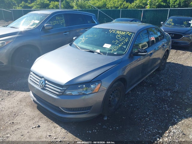 2015 Volkswagen Passat 1.8t S მანქანა იყიდება აუქციონზე, vin: 1VWAT7A39FC041731, აუქციონის ნომერი: 45380272