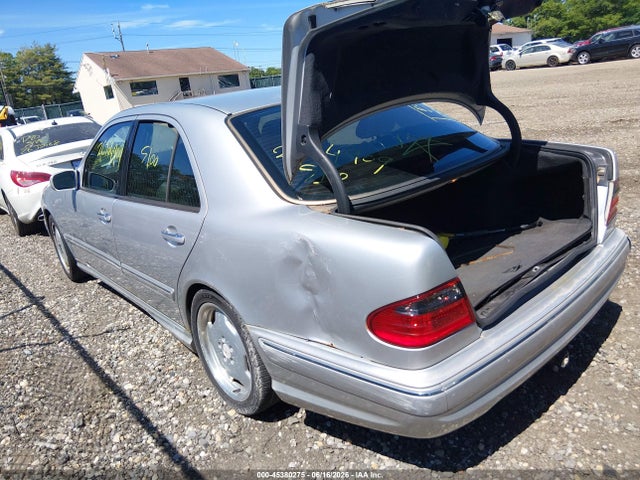 Продажа на аукционе авто 2001 Mercedes-benz E 320, vin: WDBJF65J71B378697, номер лота: 45380275