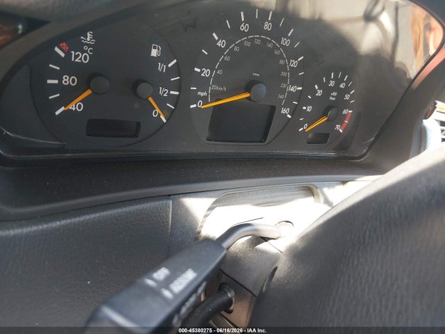 Продажа на аукционе авто 2001 Mercedes-benz E 320, vin: WDBJF65J71B378697, номер лота: 45380275