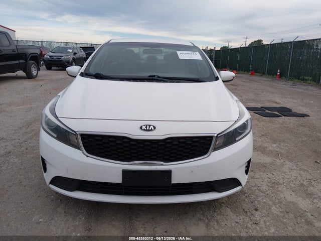 KIA FORTE LX 2018 3KPFK4A71JE240724 Image 12