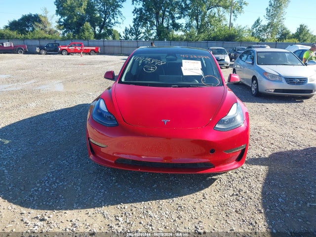 Auction sale of the 2022 Tesla Model 3 Rear-wheel Drive, vin: 5YJ3E1EAXNF371813, lot number: 45380344