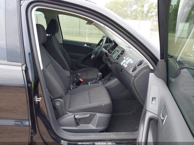 Aukcja sprzedaży 2017 Volkswagen Tiguan 2.0t/2.0t S, vin: WVGBV7AX3HK052782, numer aukcji: 45380372
