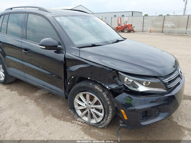 Aukcja sprzedaży 2017 Volkswagen Tiguan 2.0t/2.0t S, vin: WVGBV7AX3HK052782, numer aukcji: 45380372