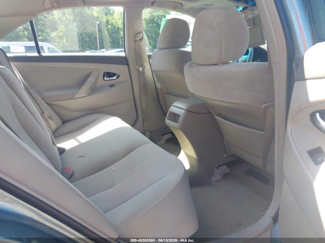 45380380 :رقم المزاد ، 4T1BF3EK9BU595960 vin ، 2011 Toyota Camry Le مزاد بيع