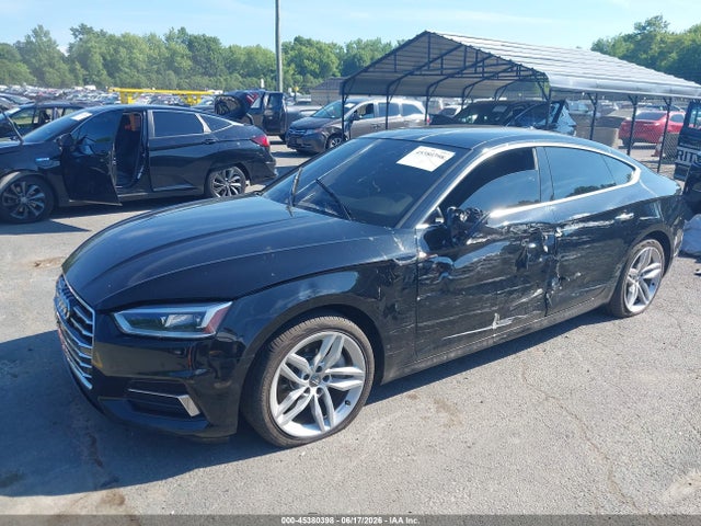 45380398 :رقم المزاد ، WAUBNCF58KA037239 vin ، 2019 Audi A5 45 Premium مزاد بيع