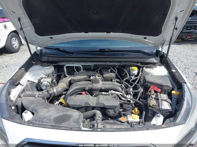 Subaru Outback 2.5i Premium 2018 4S4BSAFC5J3294159 Image 10