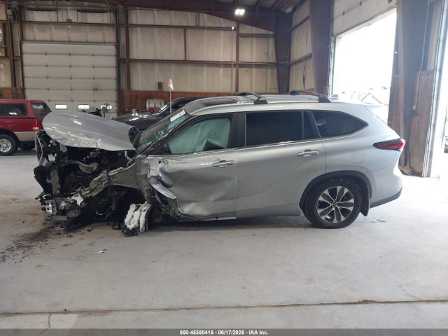 Продаж на аукціоні авто 2023 Toyota Highlander Xle, vin: 5TDKDRAH4PS036190, номер лоту: 45380416