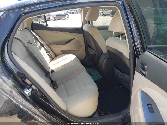 5XXGM4A70FG366845 KIA Optima Lx