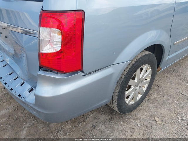 45380518 :رقم المزاد ، 2C4RC1BG8DR708930 vin ، 2013 Chrysler Town & Country Touring مزاد بيع