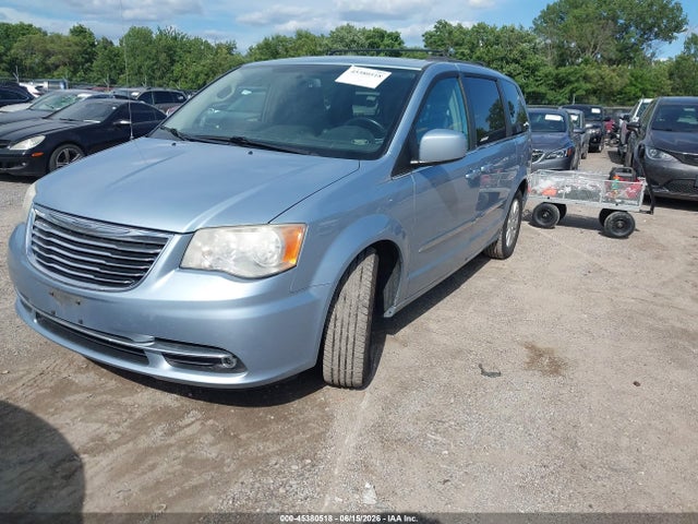 45380518 :رقم المزاد ، 2C4RC1BG8DR708930 vin ، 2013 Chrysler Town & Country Touring مزاد بيع
